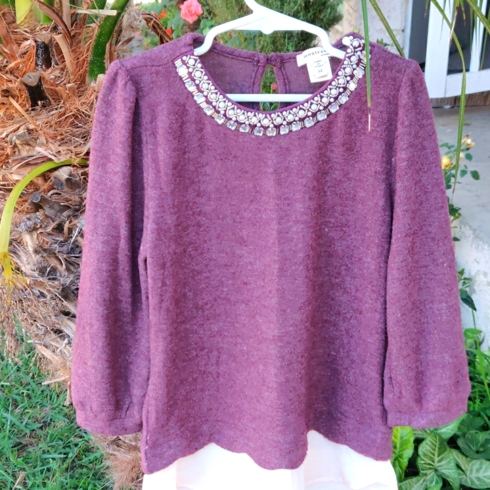 Monteau girl shirt size M♥️